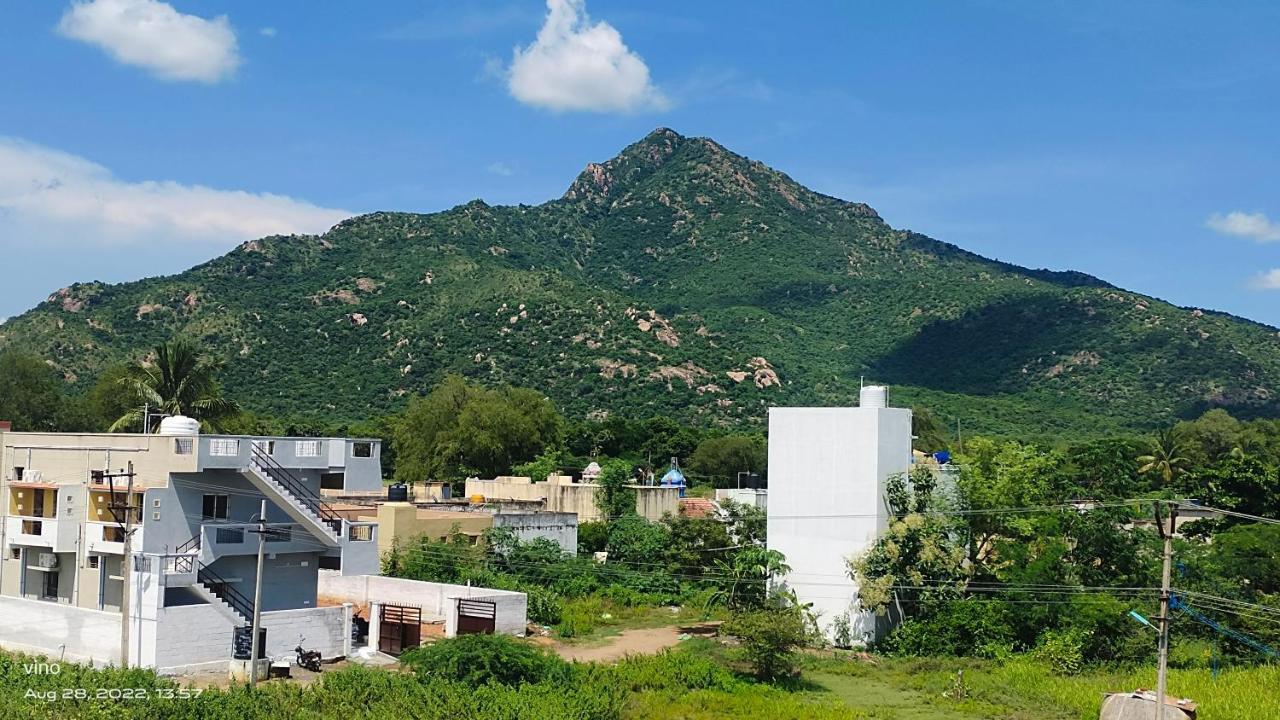 Aadhya Guest House Tiruvannāmalai Exterior photo